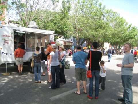 line-for-mini-donuts